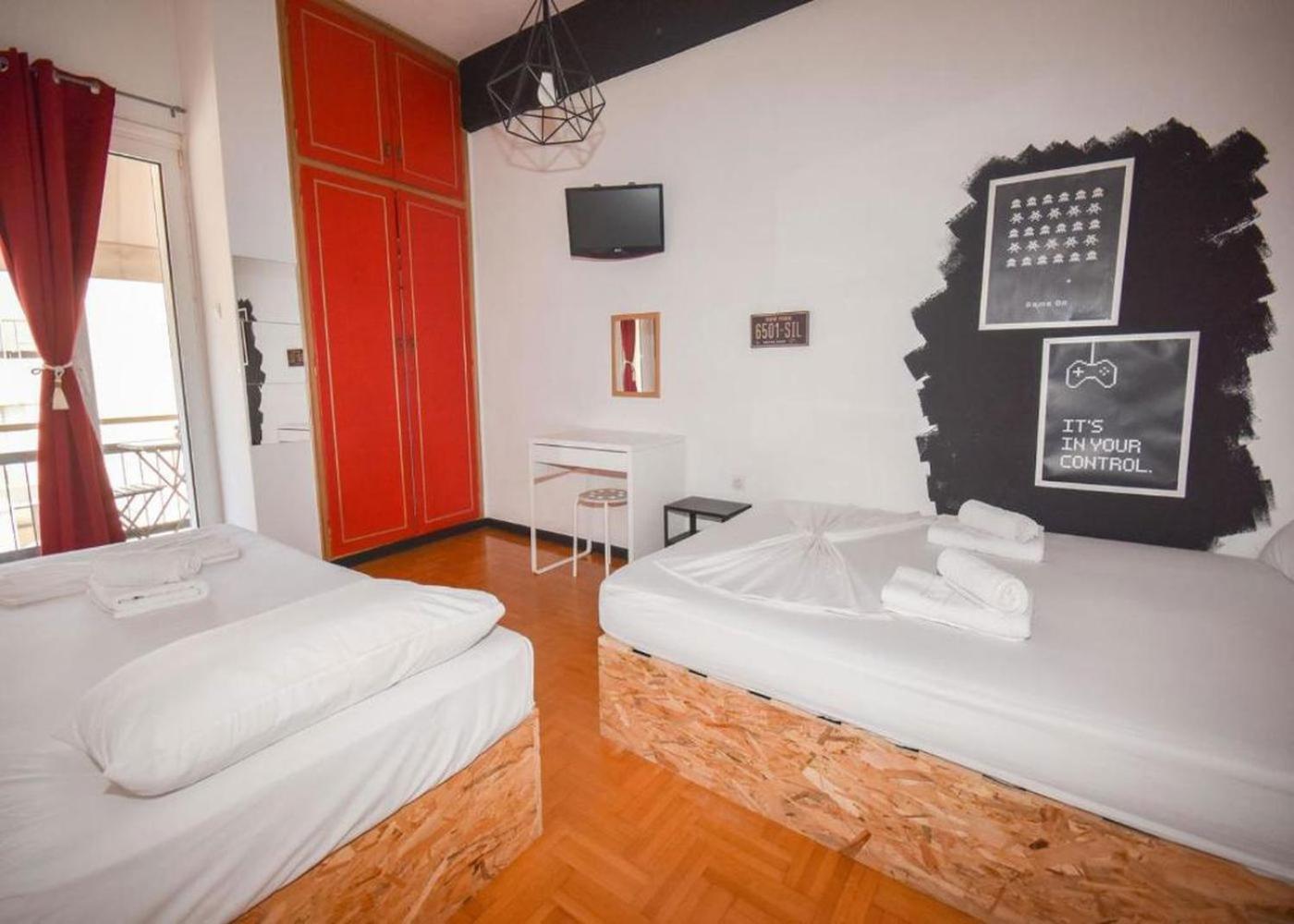 Athens 24-Hours Hostel #Athensairport #Latecheck-In #Privatetransportservice #Groups #Downtown Markópoulon Exterior foto